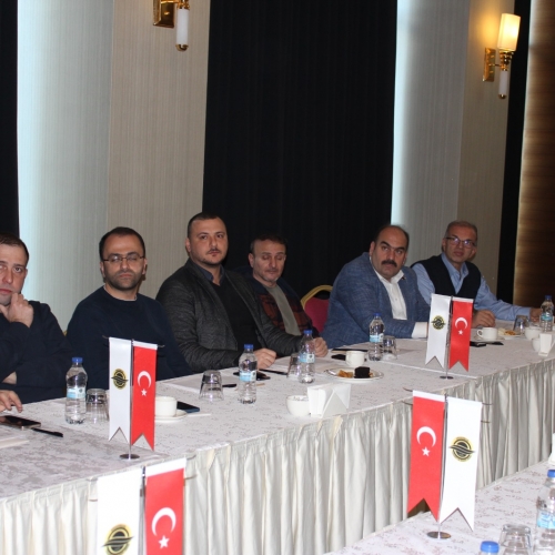 Orhangazi Ticaret ve Sanayi Odası Meclis üyeleriyle birlikte SWOT Çalıştayı gerçekleştirdi. 