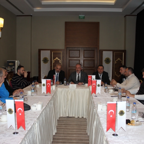 Orhangazi Ticaret ve Sanayi Odası Meclis üyeleriyle birlikte SWOT Çalıştayı gerçekleştirdi. 